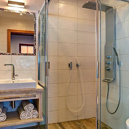 Chalet4you Dağ evi Haus im Ennstal